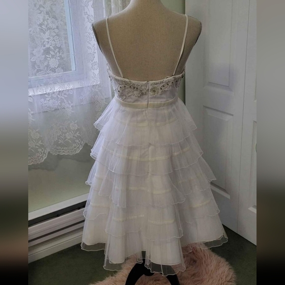 (A) Vintage 1980 Alyce Designs white beaded tea length dress size 8 - Picture 2 of 8